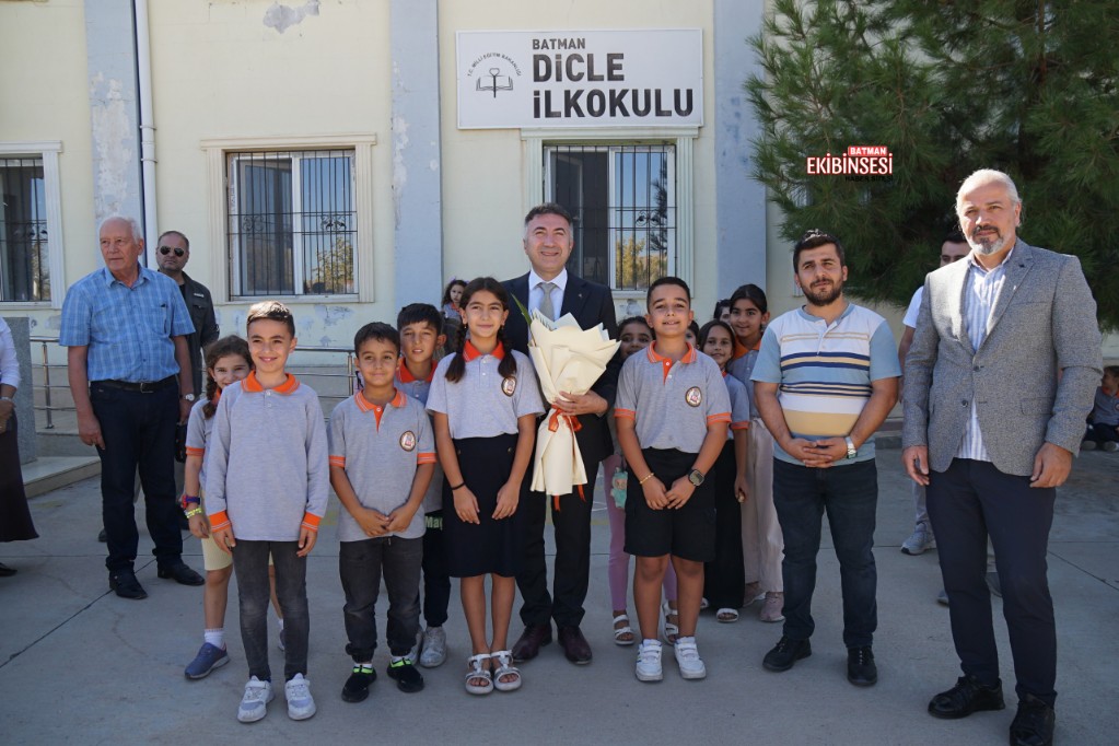 Üniversite Senatosu Miniklerle Buluştum