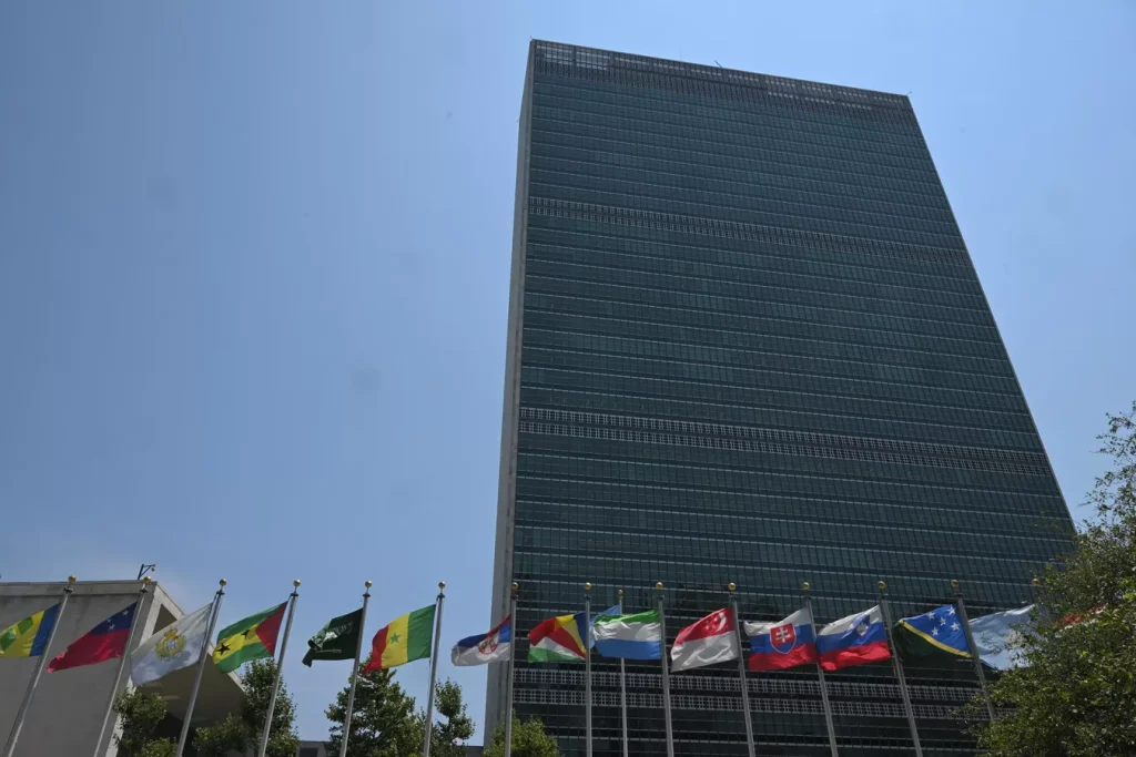 ABD baskısı ve mali kriz BM’yi vurdu: BM, İstanbul’a mı taşınıyor?