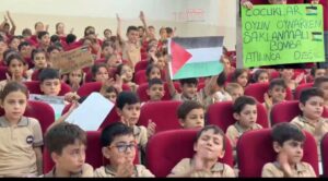 Mehmet Akif İnan İlköğretimi Öğrencilerinden Filistin’e Duygulandıran Destek