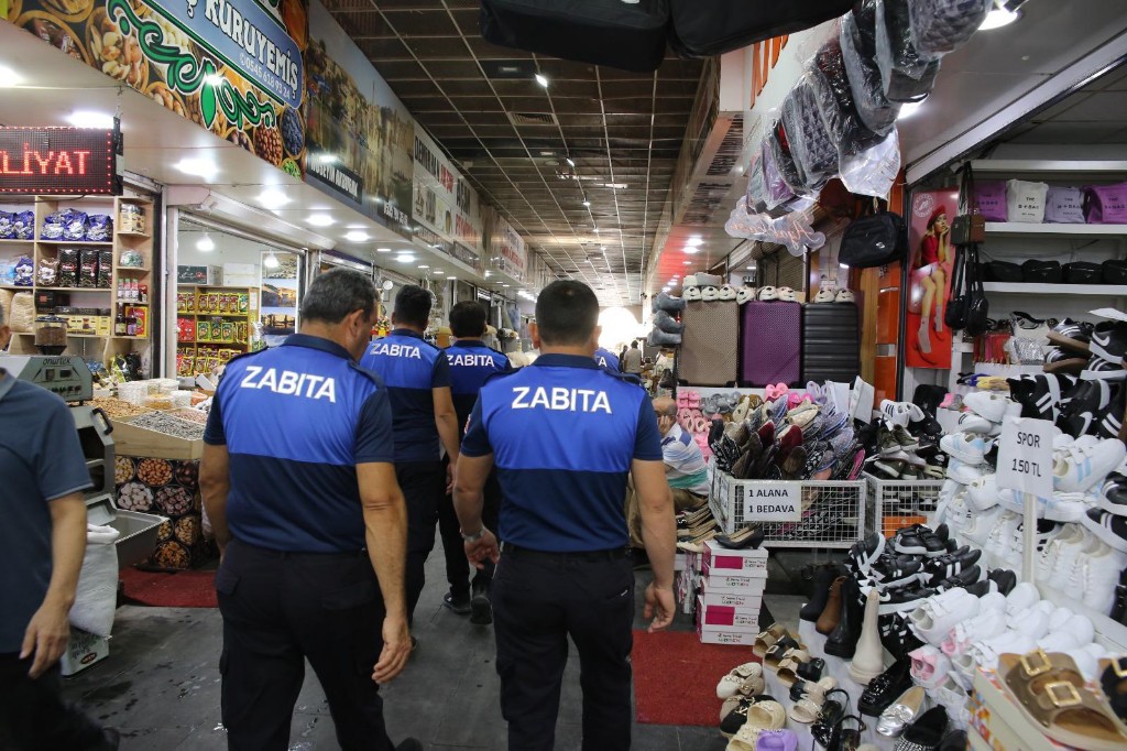 Kaldırımlar Halka Aittir