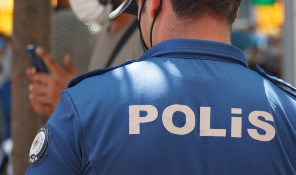 Polislere 100 Bin TL Promosyon, Ancak Emeklerinin Karşılığı Bu Değil!