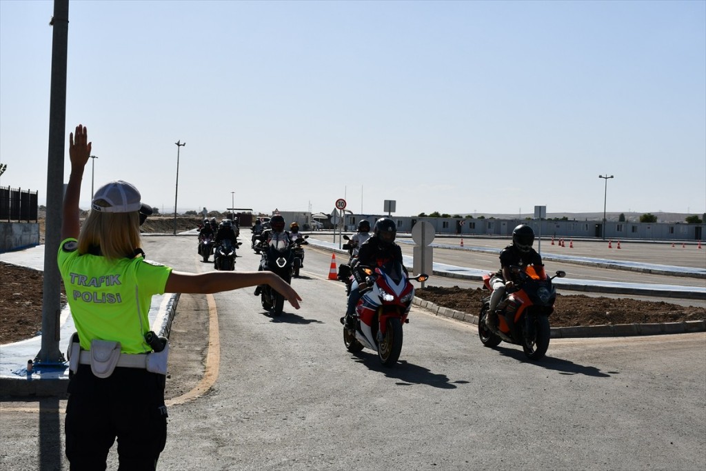 Batman’da Motosiklet Sürücüleri Eğitildi