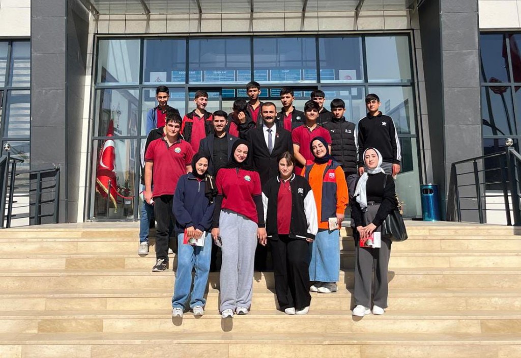 Gençler Vatan Sevgisiyle Buluştu