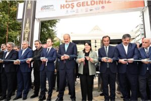 Batman’da 8. Kitap Fuarı Açıldı