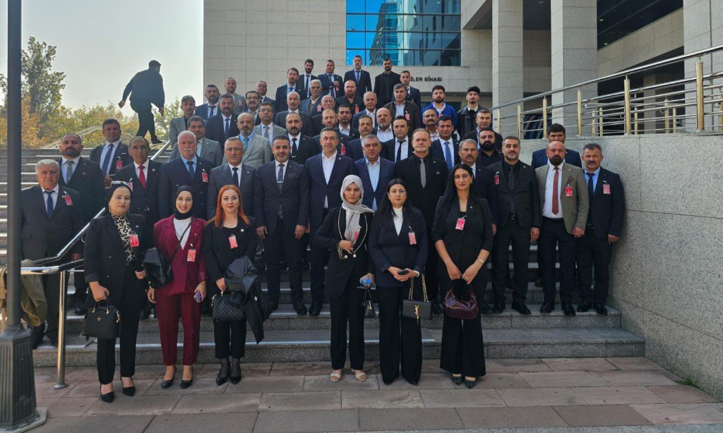 Batman, Liderinin Yanında! MHP Ankara’da Güç Gösterisi Yaptı