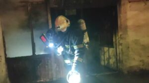 KISMET MAHALLESİ’NDE SOBA VE TÜP YANGINI KORKUTTU