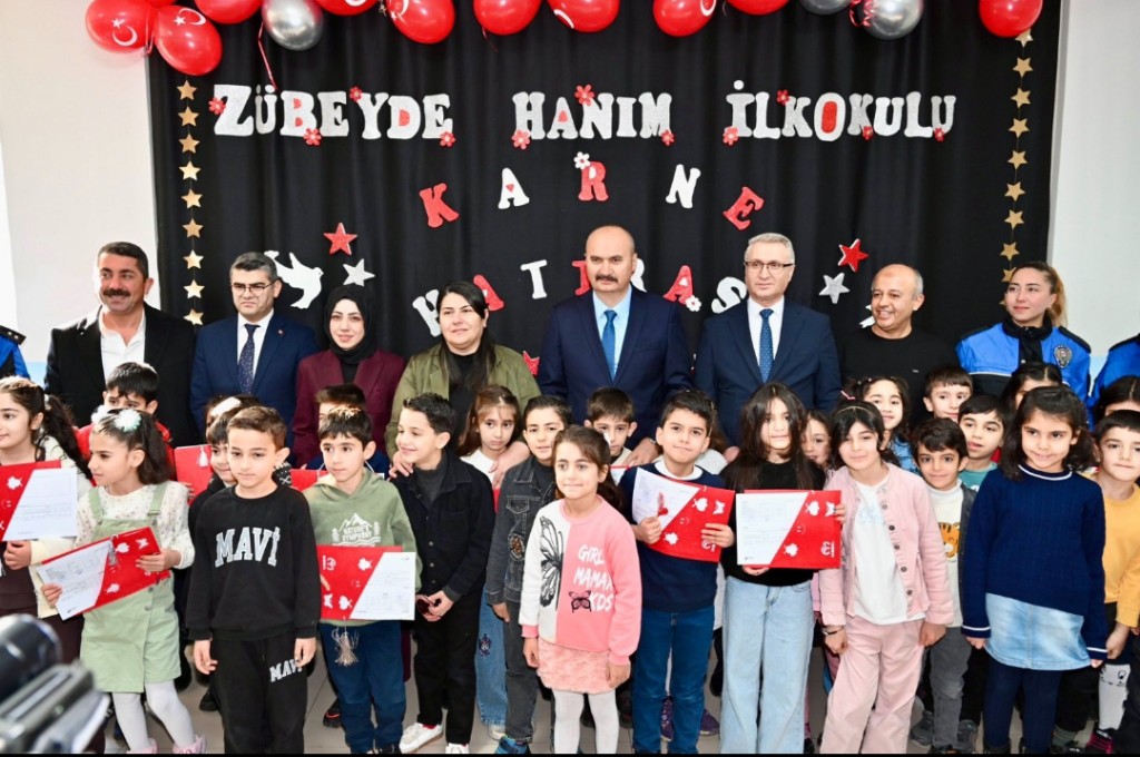 Vali Canalp’ten Karnede Aile Vurgusu