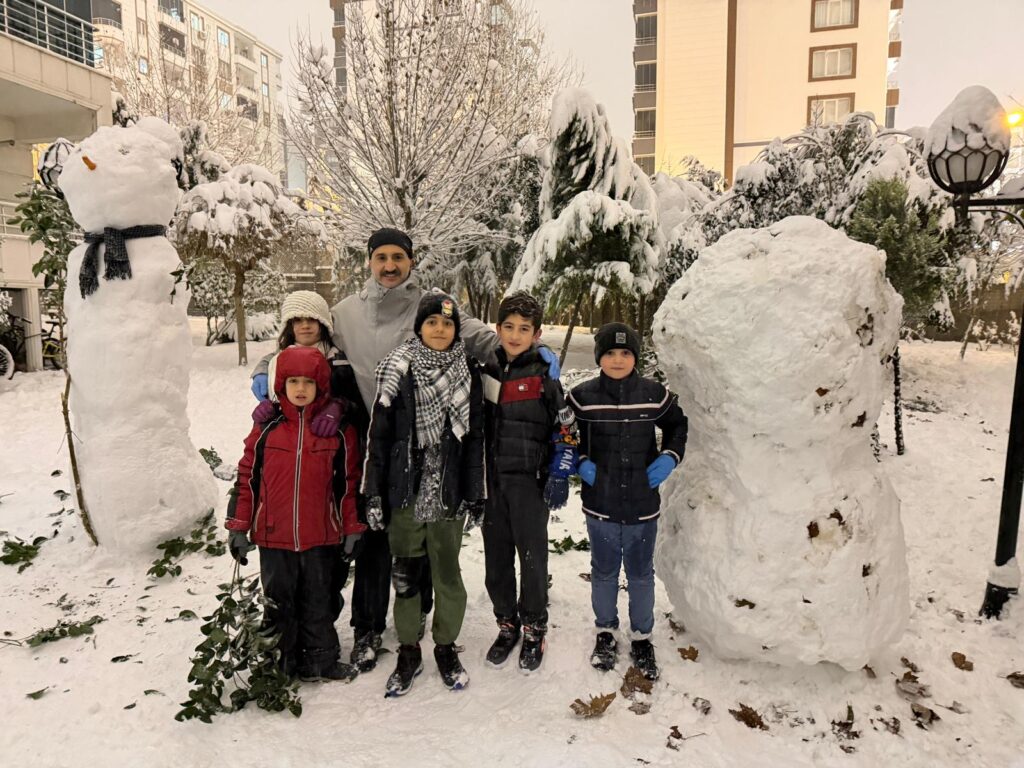 Yıllar Sonra Gelen Kar, Batman’ı Sokağa Döktü