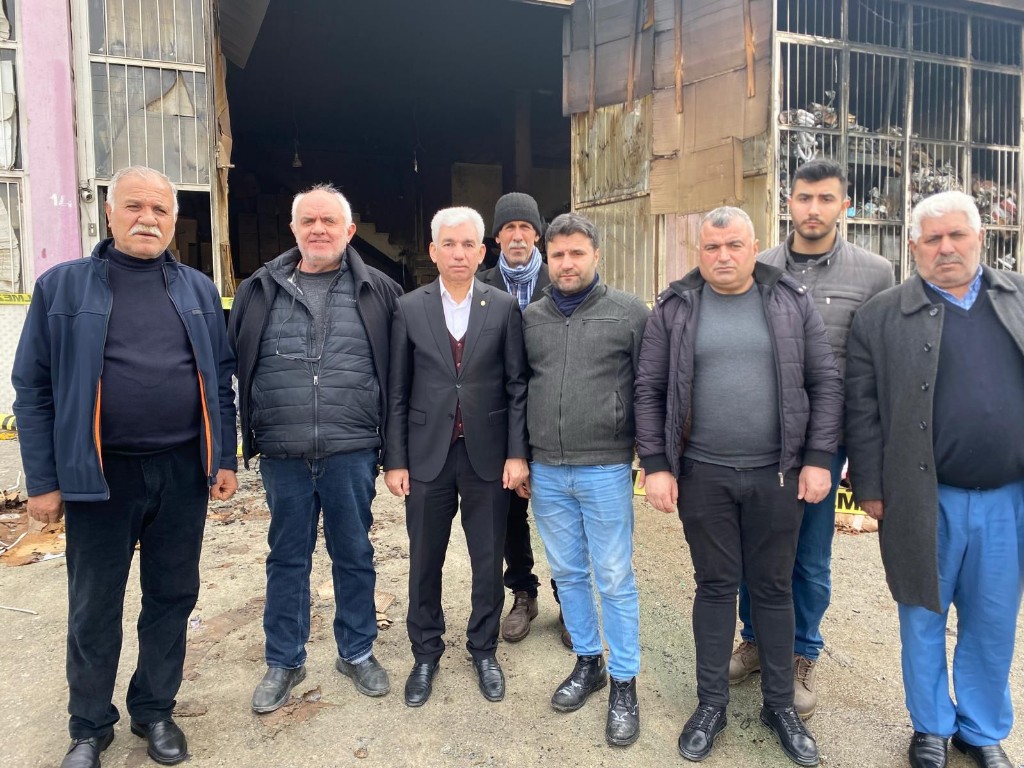 Başkan Kaplan’dan Yangında Zarar Gören Esnafa Geçmiş Olsun Ziyareti