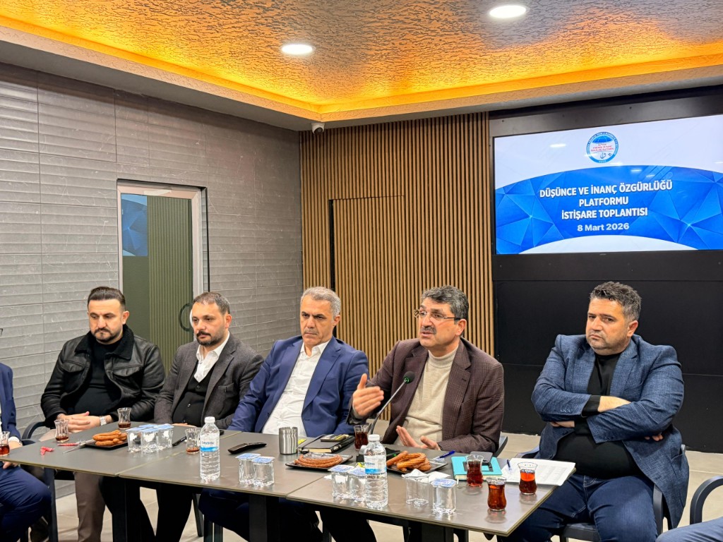 Ak Parti Ve Sivil Toplum Batman İçin Aynı Masada