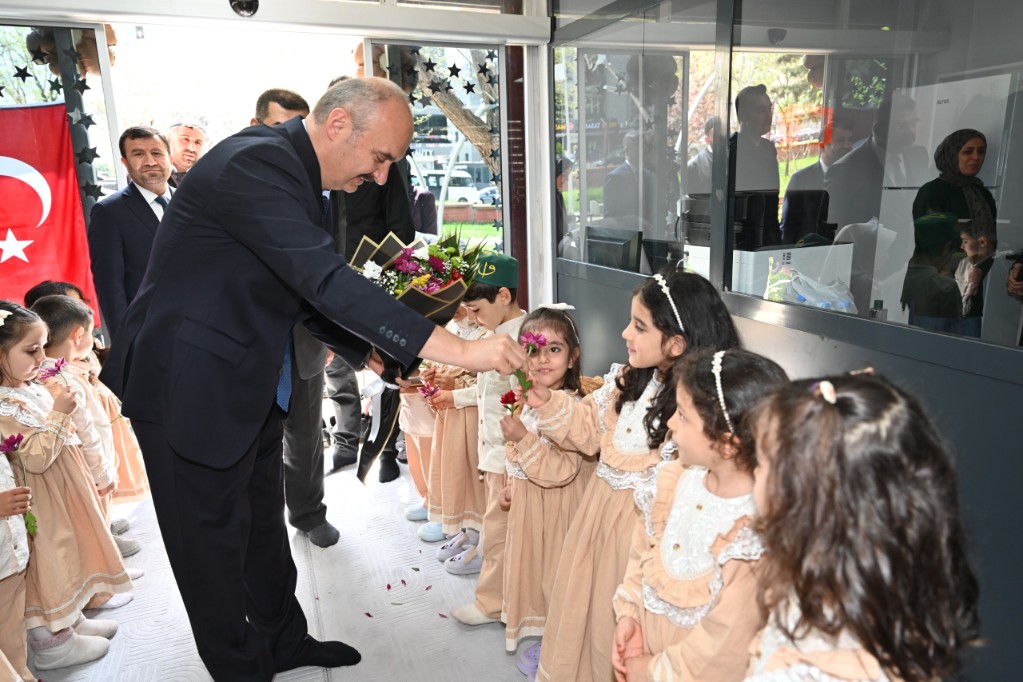 Minikler İçin Üç Yeni Kurs Kapısı Açıldı
