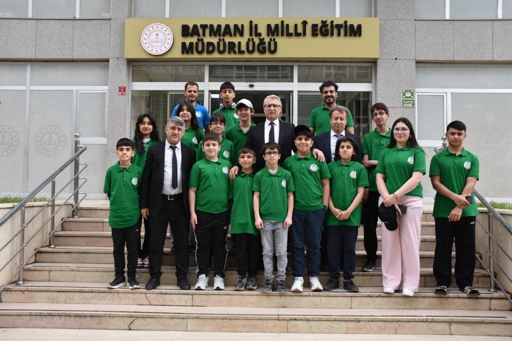 Batman’dan Robot Çıkarması
