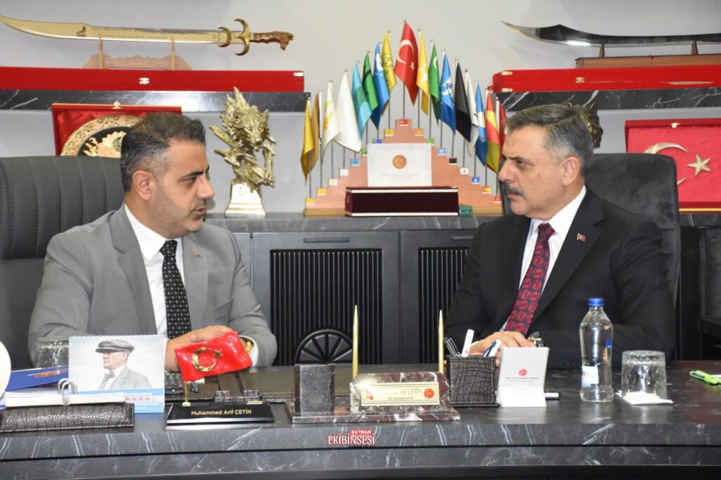 Bakan Çiftçi’den MHP Batman İl Başkanlığı’na ziyaret